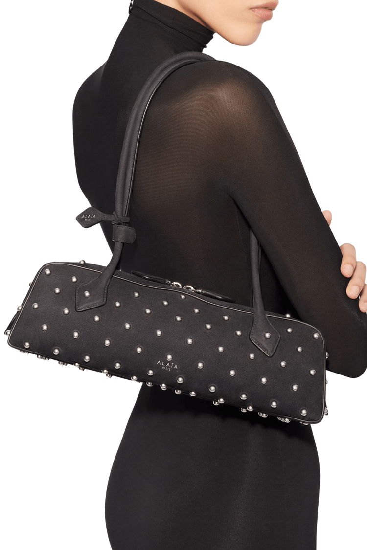 Alaia Le Teckel Medium Bag In Nubuck